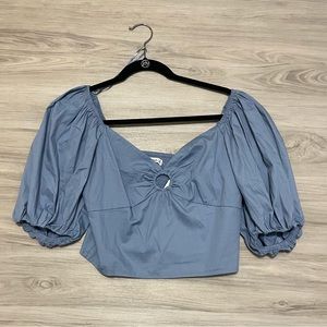 Abercrombie Puffy Sleeved Ring Top in Blue, size M, NWT